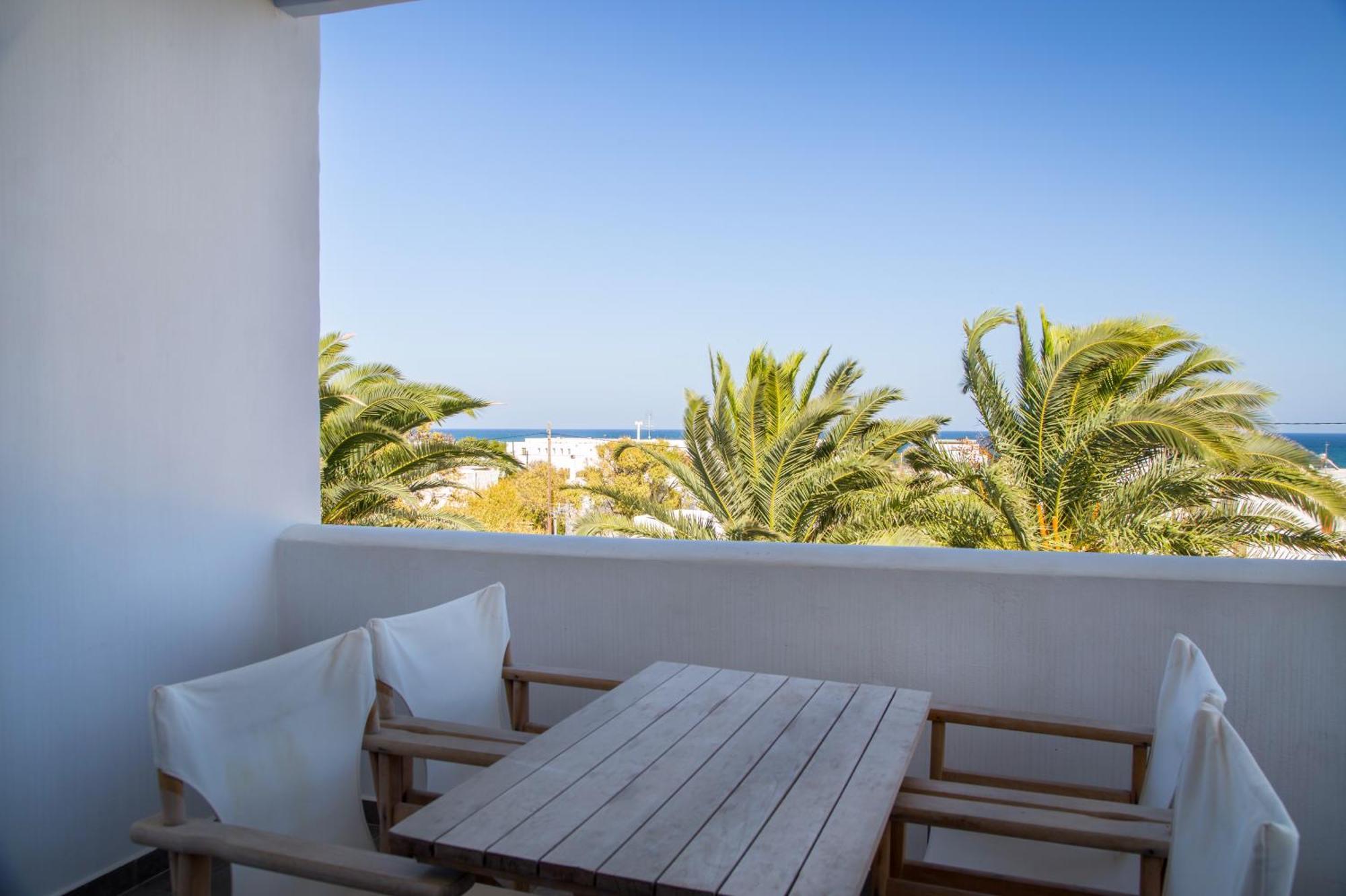Amphitrite Apartments İskiri Dış mekan fotoğraf