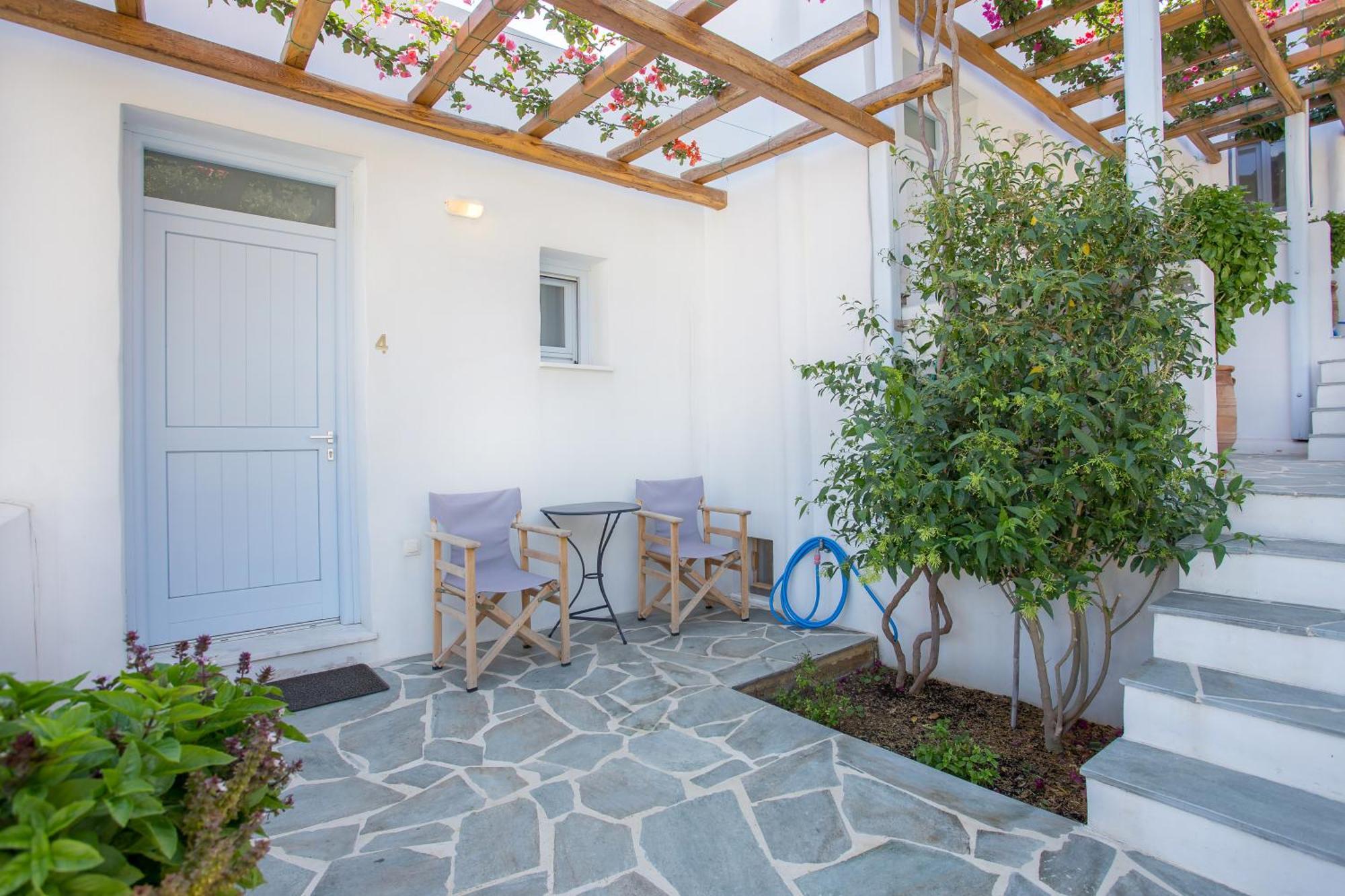 Amphitrite Apartments İskiri Dış mekan fotoğraf