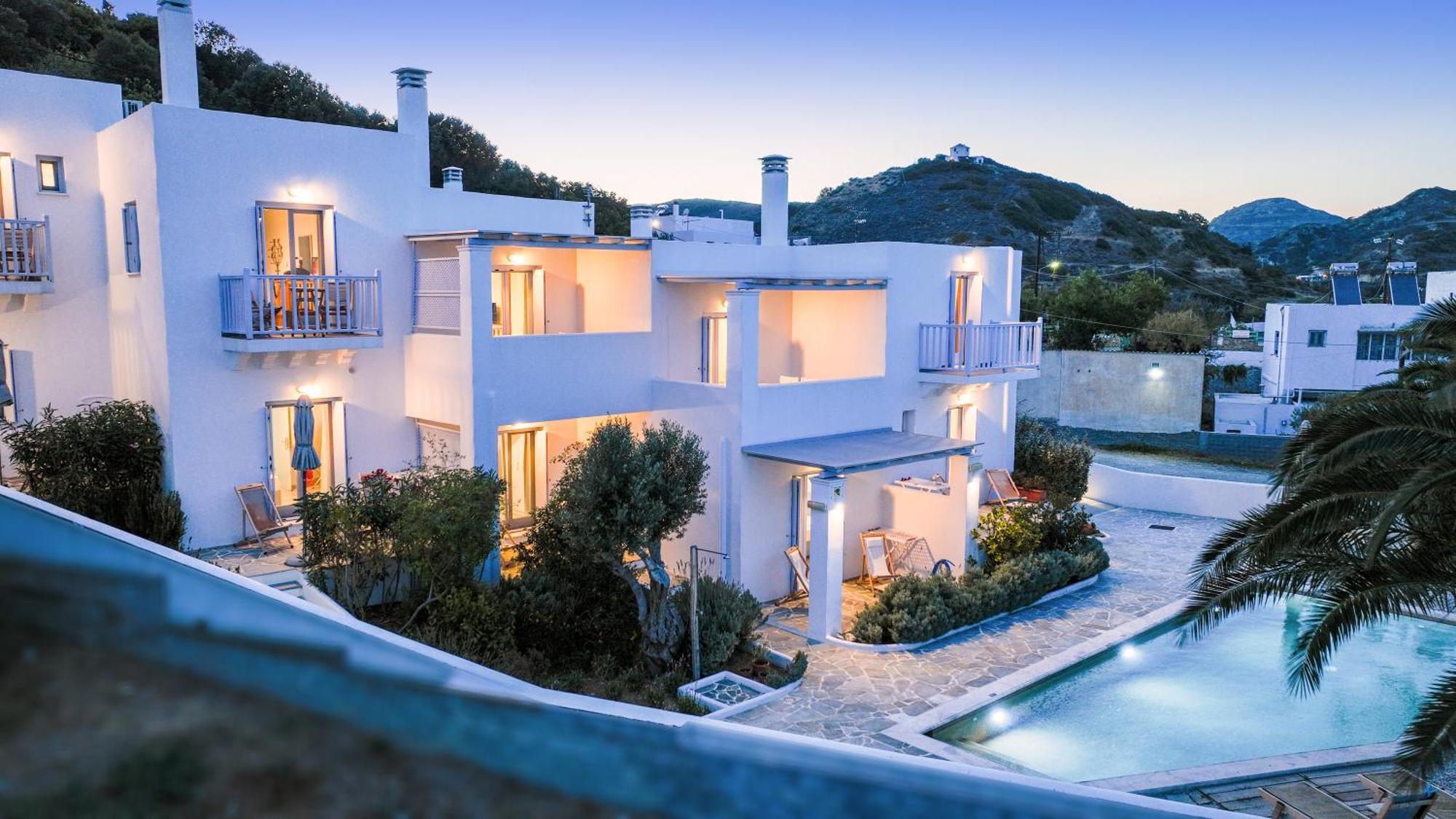 Amphitrite Apartments İskiri Dış mekan fotoğraf