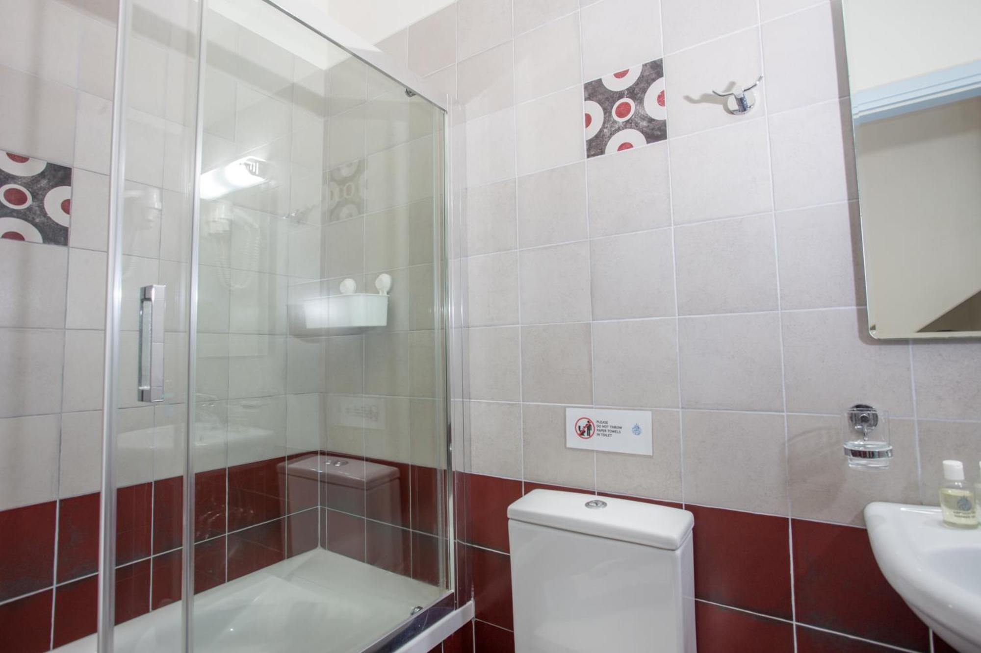 Amphitrite Apartments İskiri Dış mekan fotoğraf