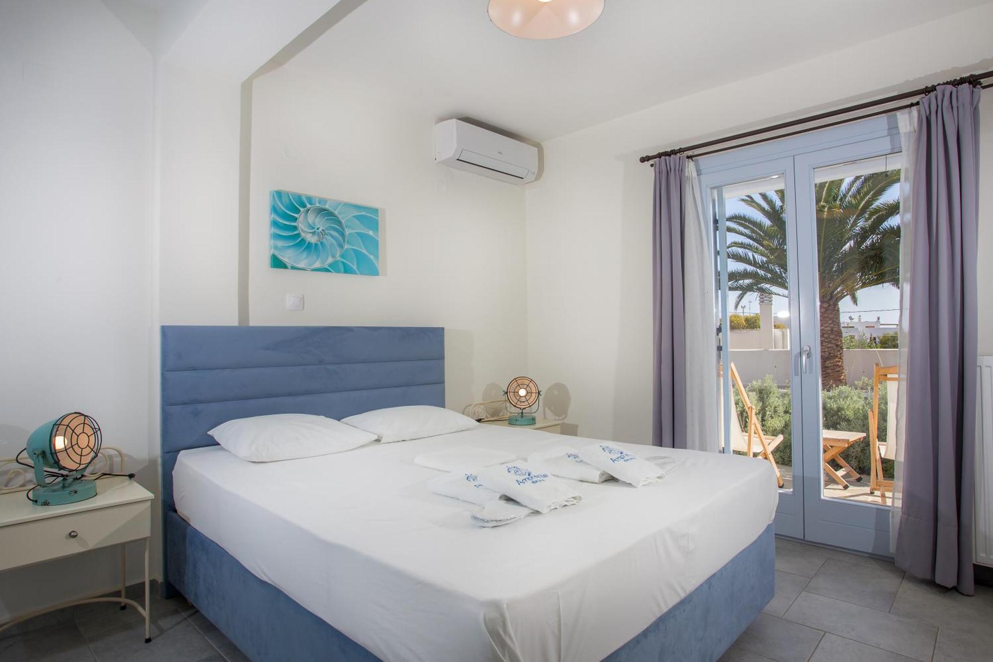Amphitrite Apartments İskiri Dış mekan fotoğraf